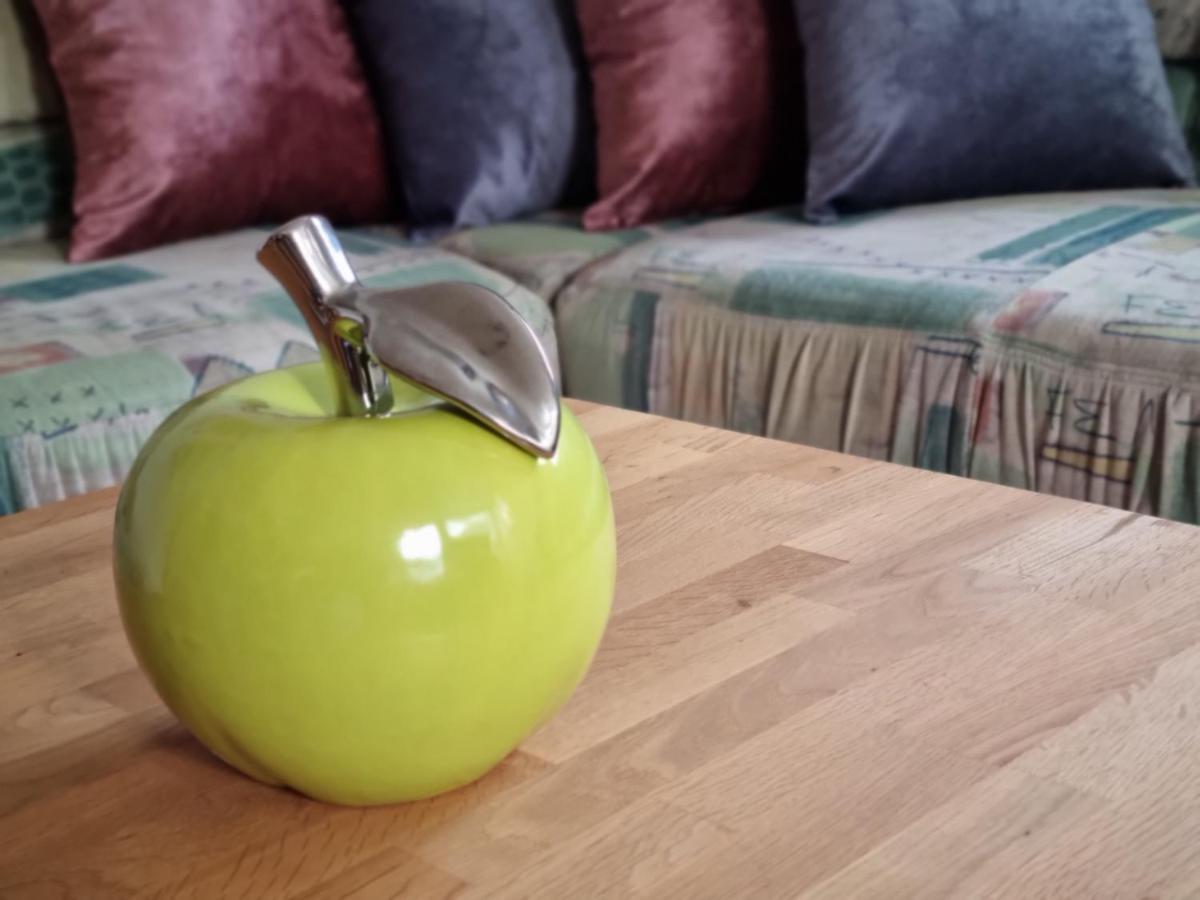 Denylana Apartman Appartement Konjic Buitenkant foto